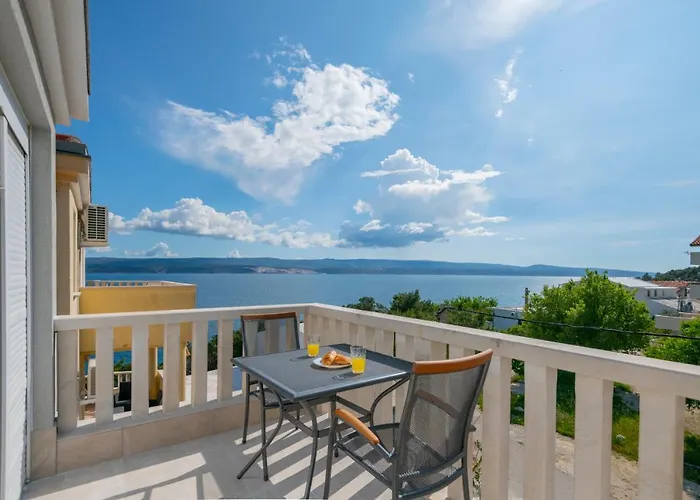 Apartments Zvone