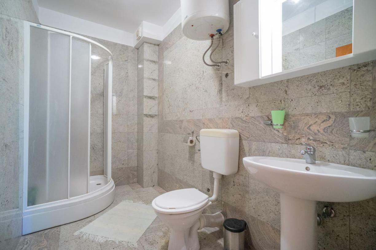 Zvone Apartment