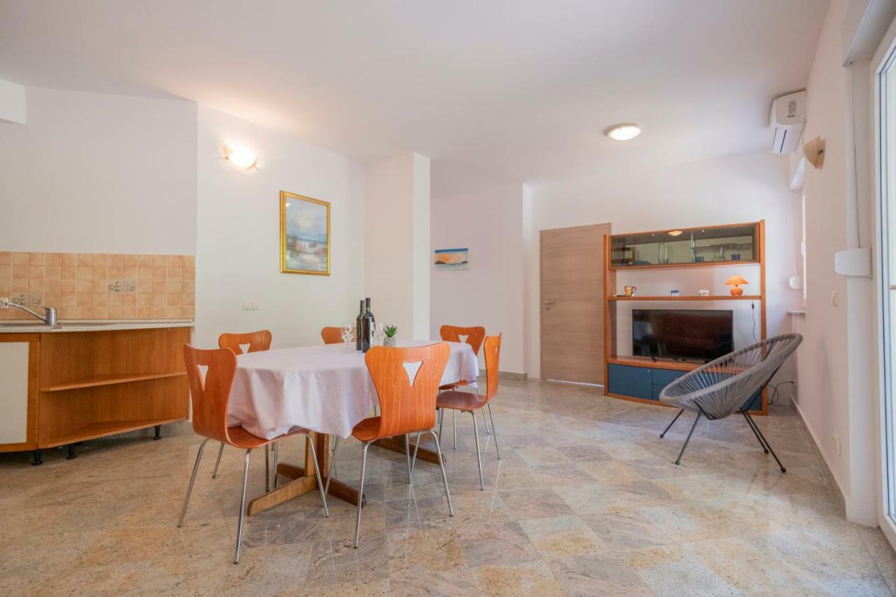 Apartment Zvone