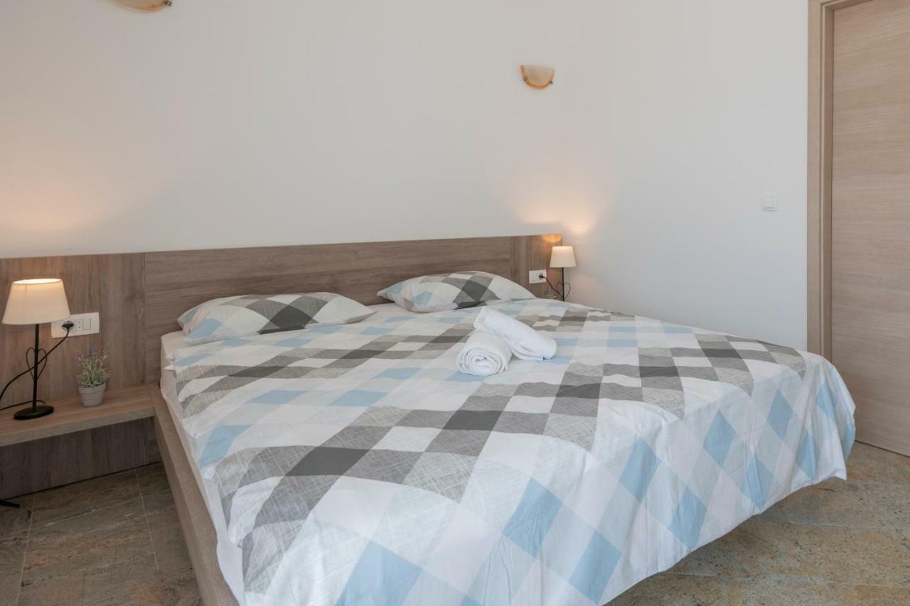 Apartment Zvone