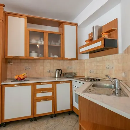 Apartments Zvone Lokva Rogoznica Exterior photo